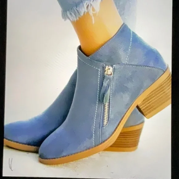 Shoes Nwot Womens Denim Corduroy Texture Ankle Boots Size 85